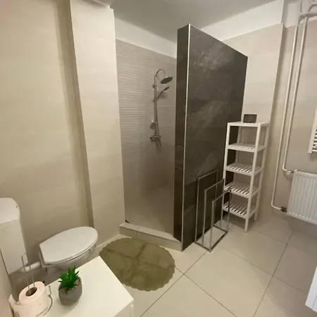 Modern City-center Apartament *